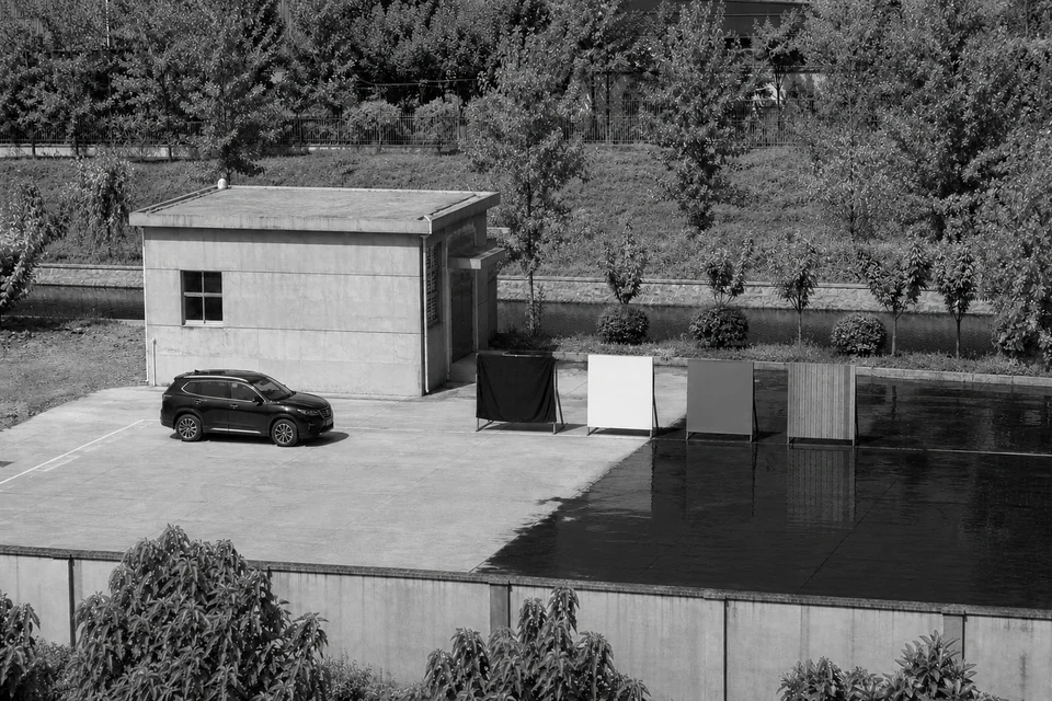 Short-wave infrared imaging scene